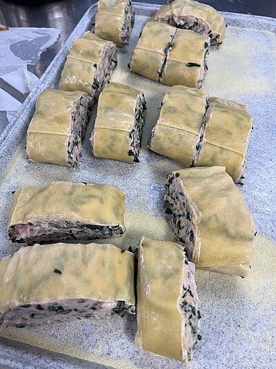 Foto selbstgemachte Maultaschen von oben